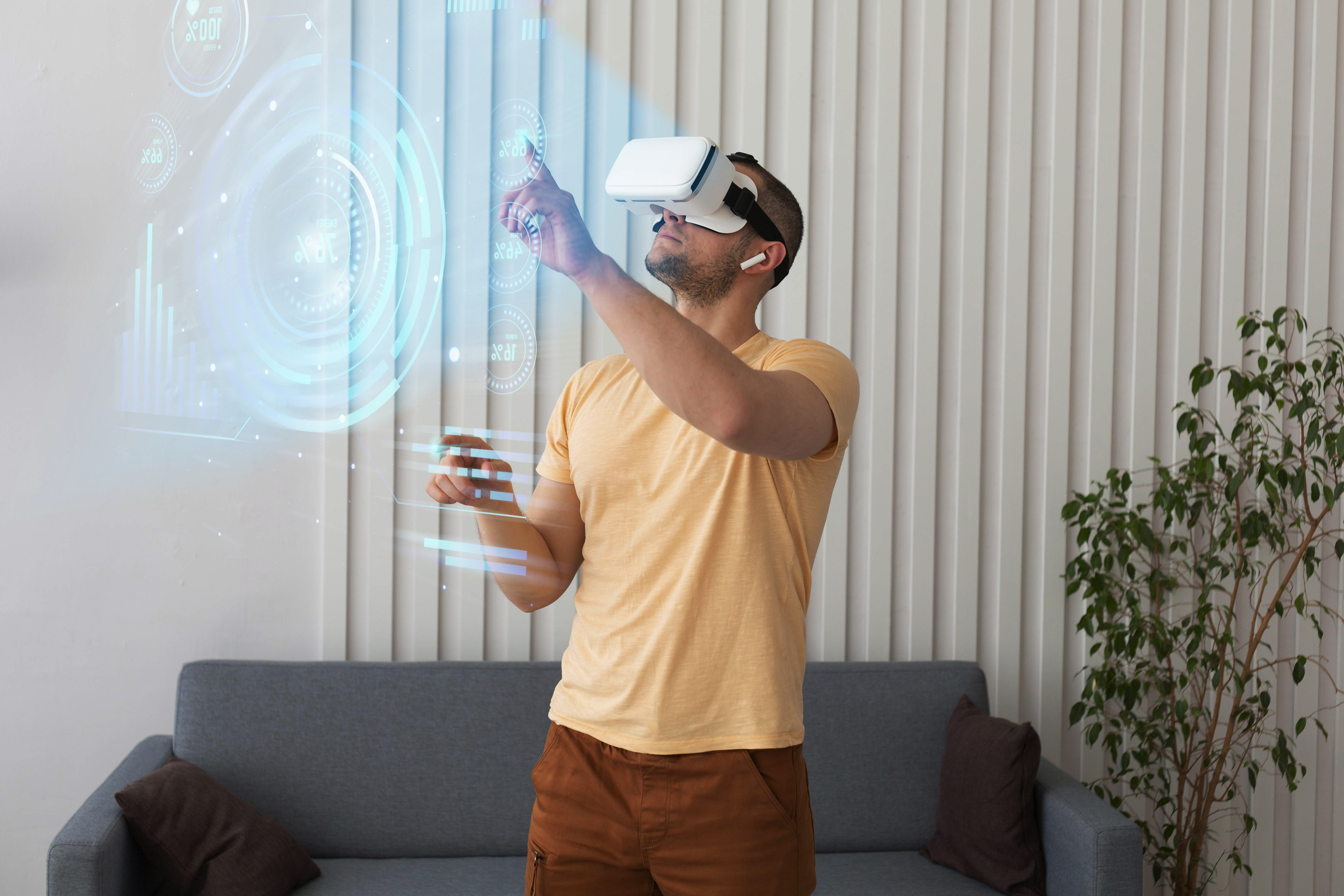 Augment & Virtual Reality